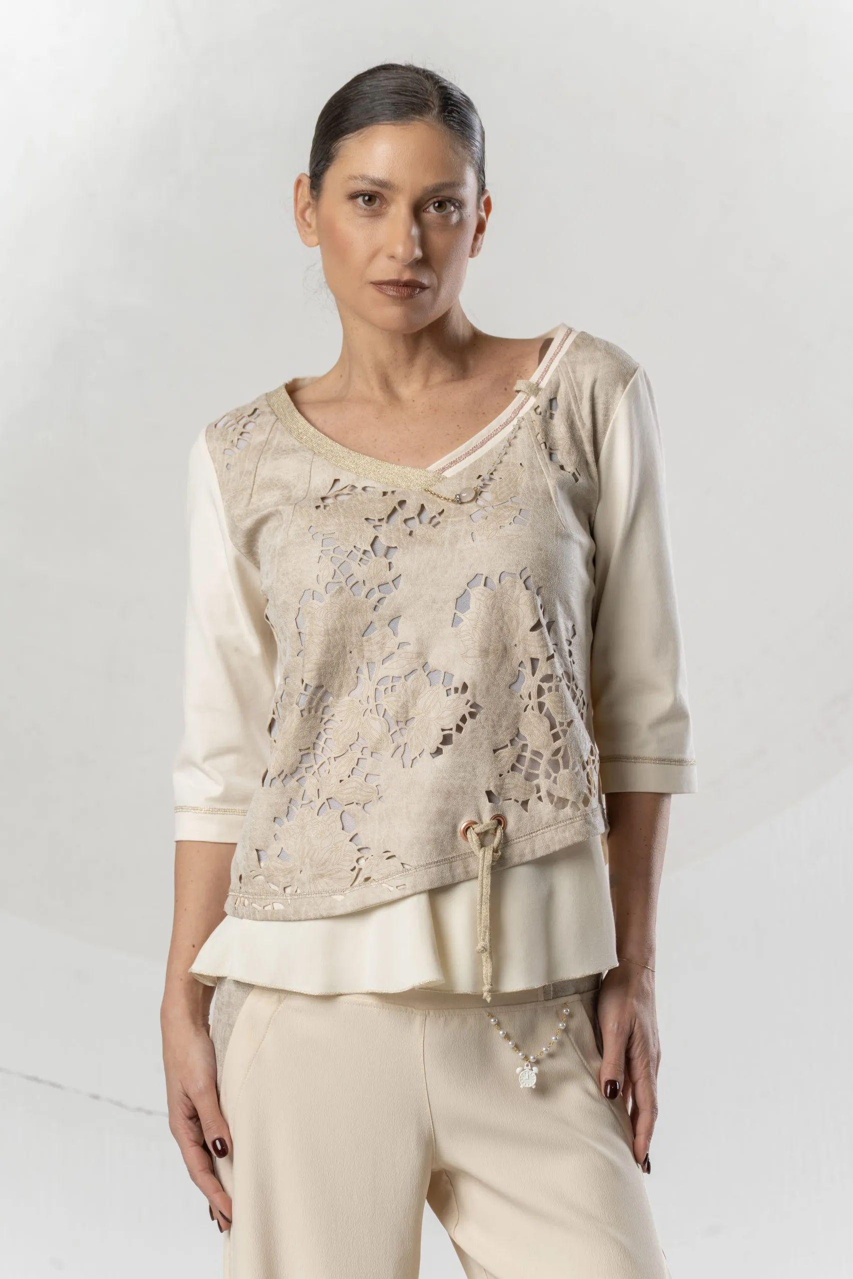 Elisa Felpa in ecopelle beige traforata EJP265511805