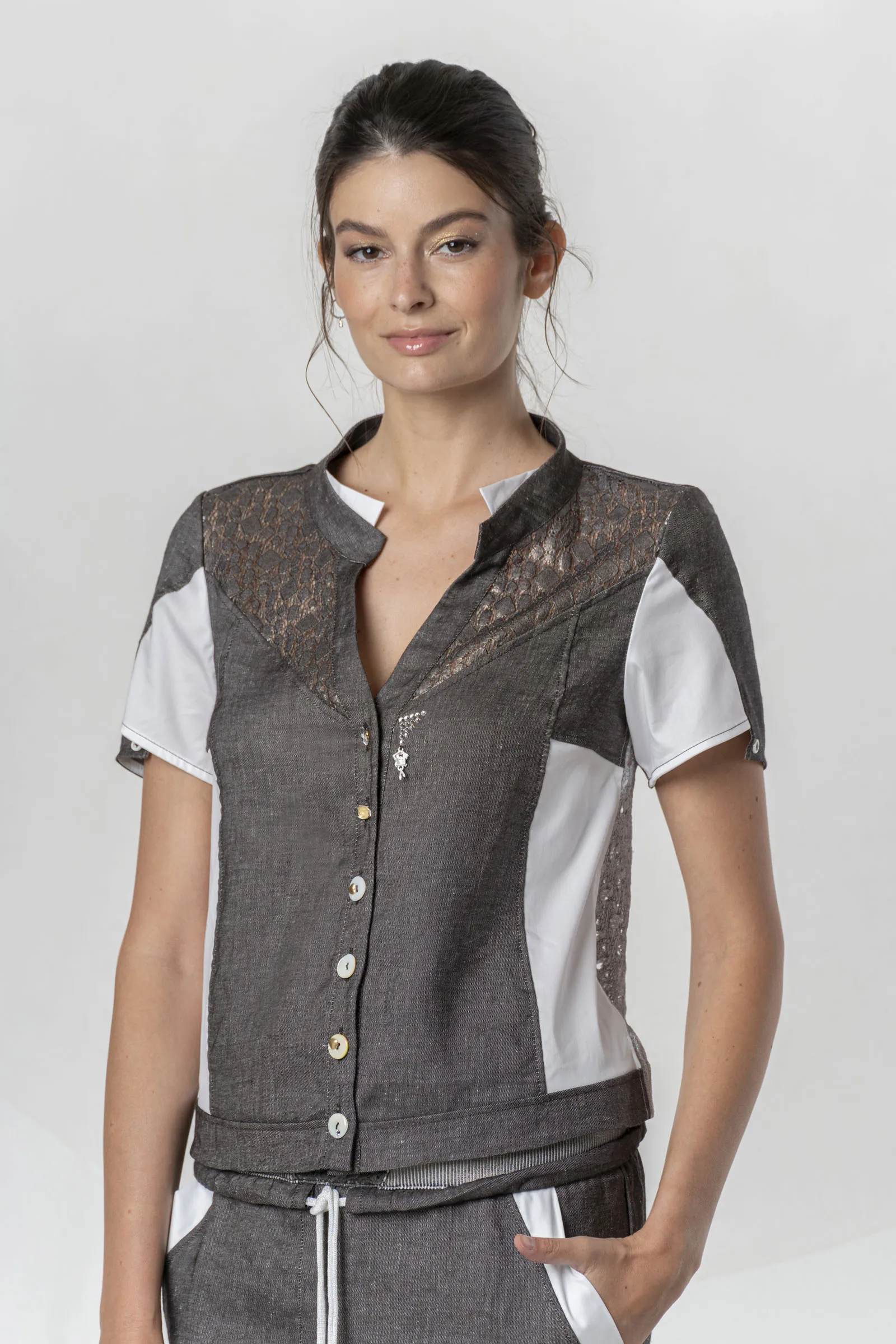 Elisa Cavaletti Camicia in lino con pizzo ELP261030701