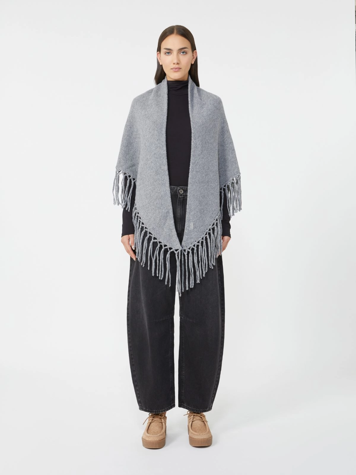 WEEKEND MAX MARA Sciarpa mantella frange TORNADO